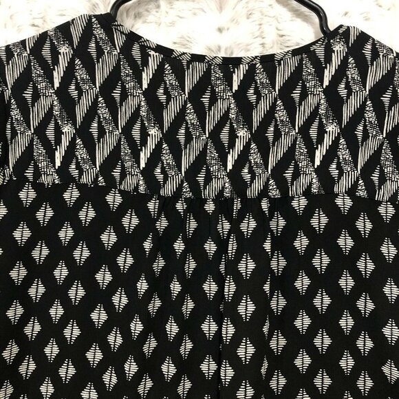 NYDJ Not Your Daughters Jeans Womens Tunic Top Black/White v-neck Tie XS - Picture 4 of 11